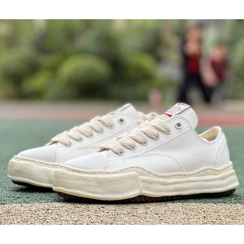 Maison Mihara Yasuhiro Wayne Original Sole Leather Low Sneaker - DesignerGu