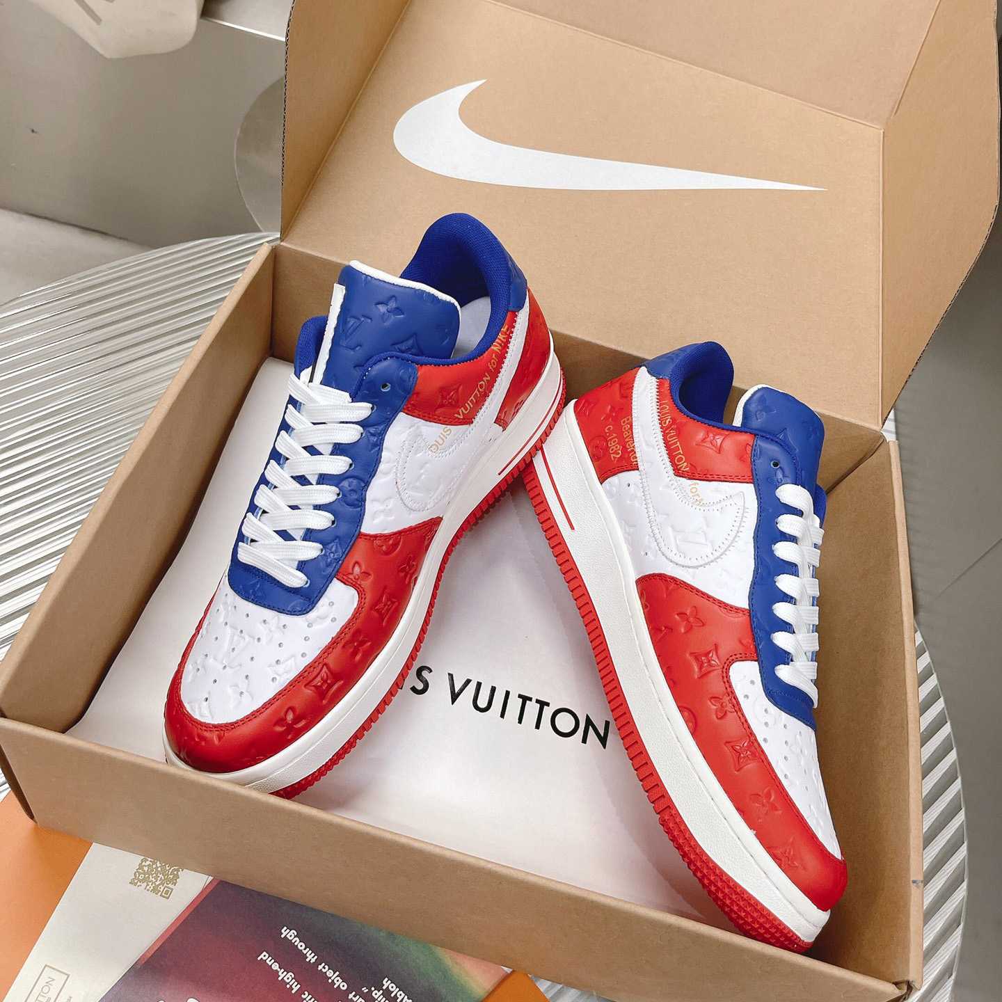 Louis Vuitton x Air Jordan1 Low AJ1 Sneaker - 