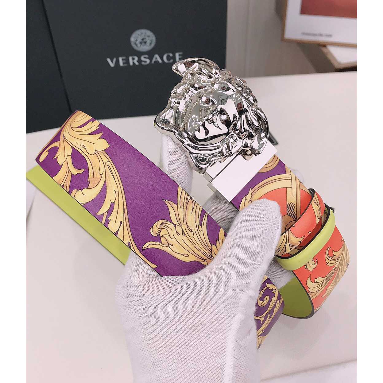 Versace La Medusa Le Pop Classique Reversible Belt   40mm - 