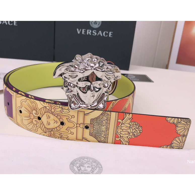 Versace La Medusa Le Pop Classique Reversible Belt   40mm - DesignerGu