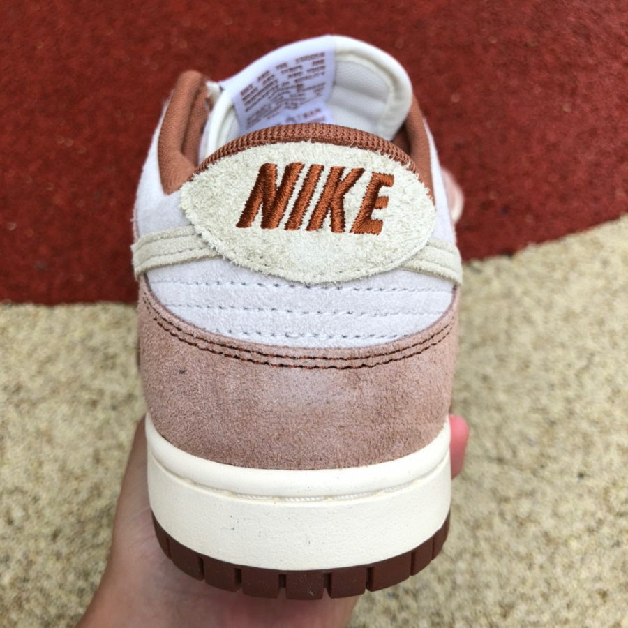Nike Dunk Low PRM “Medium Curry” Sneaker       DD1390-100 - 