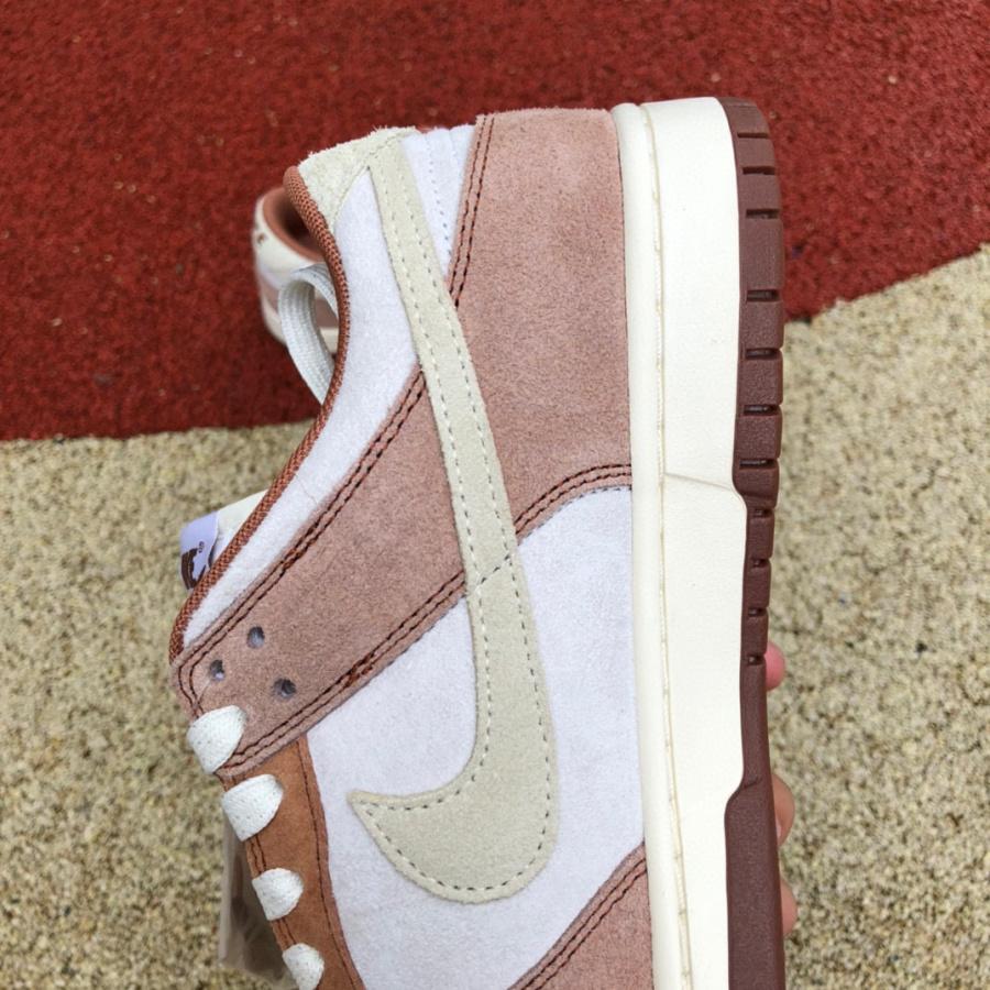 Nike Dunk Low PRM “Medium Curry” Sneaker       DD1390-100 - 