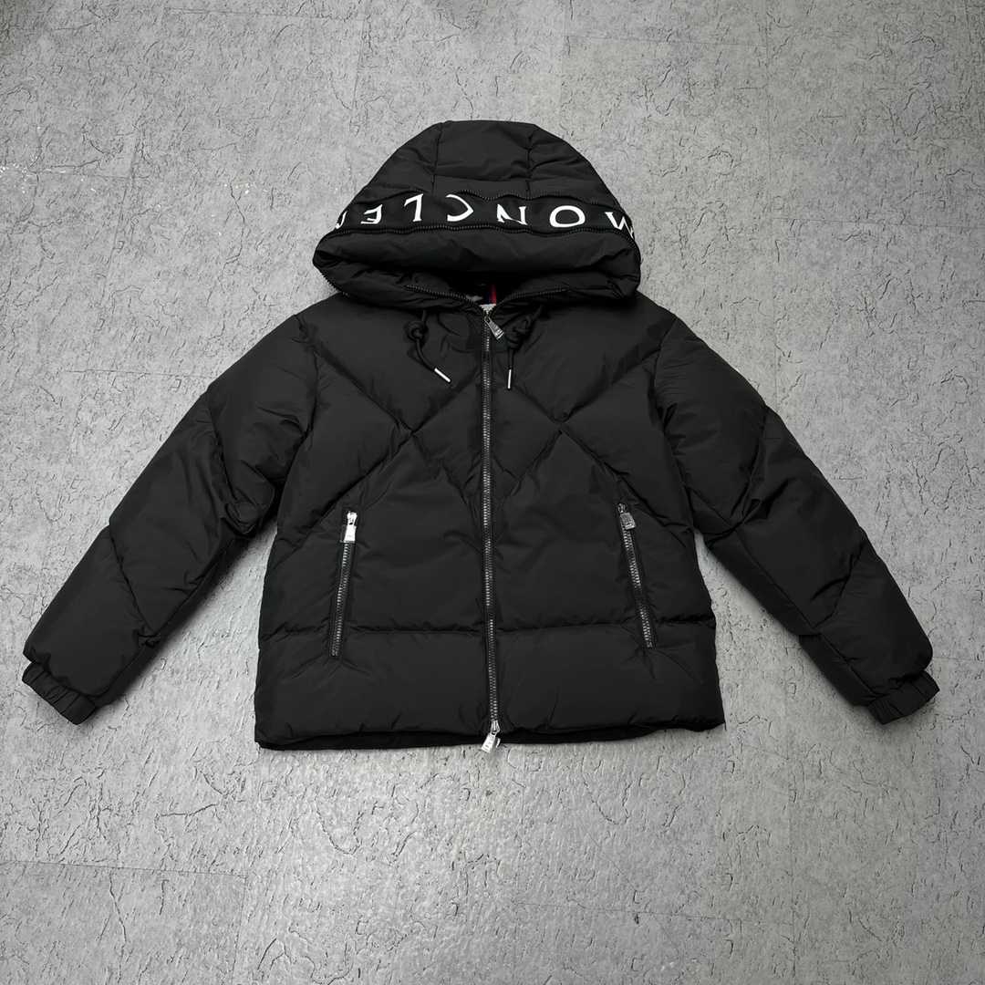 Moncler Black Daynamic Porossan Down Jacket - DesignerGu
