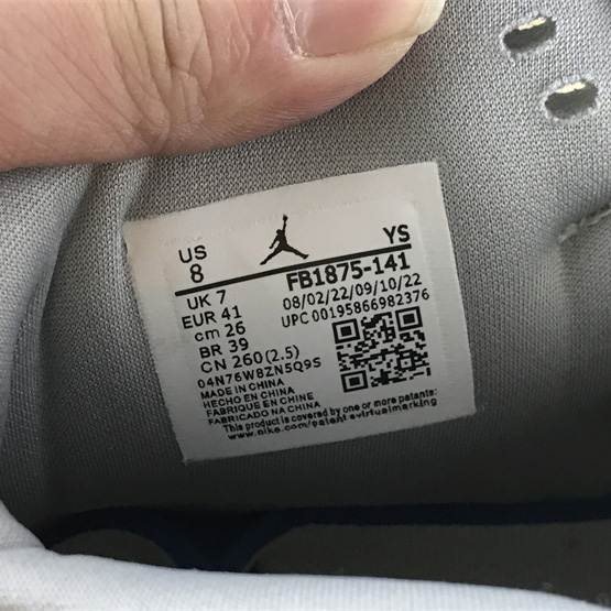 Jordan Legacy 312 “Exploration Unit” Sneaker       FB1875-141 - 