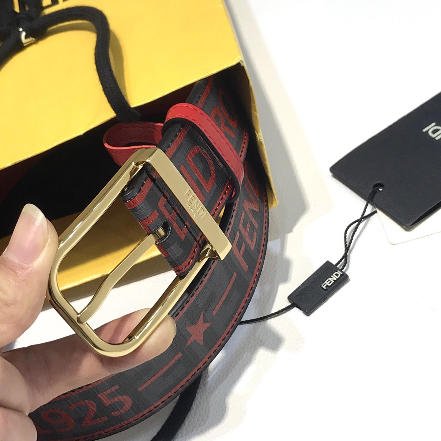 Fendi Reversible Leather Belt - 