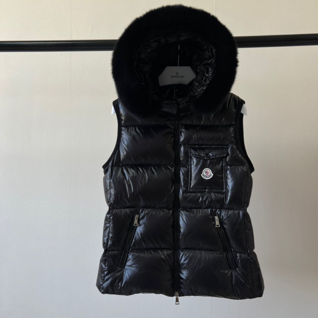 Moncler Bairon Faux-Fur-Trim Vest - 