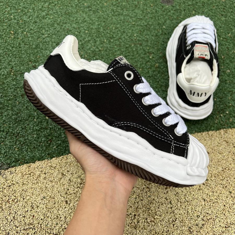 Maison Mihara Yasuhiro Original Sole Toe Cap Lowcut Canvas Sneaker - 