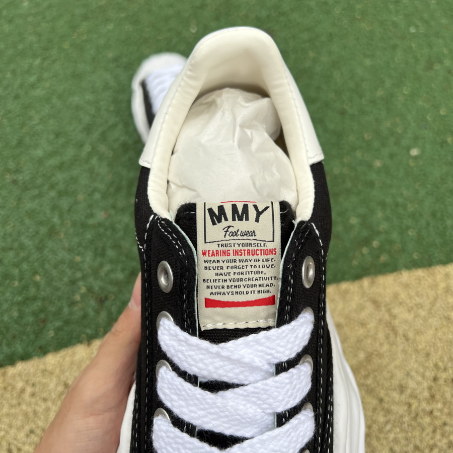 Maison Mihara Yasuhiro Original Sole Toe Cap Lowcut Canvas Sneaker - 
