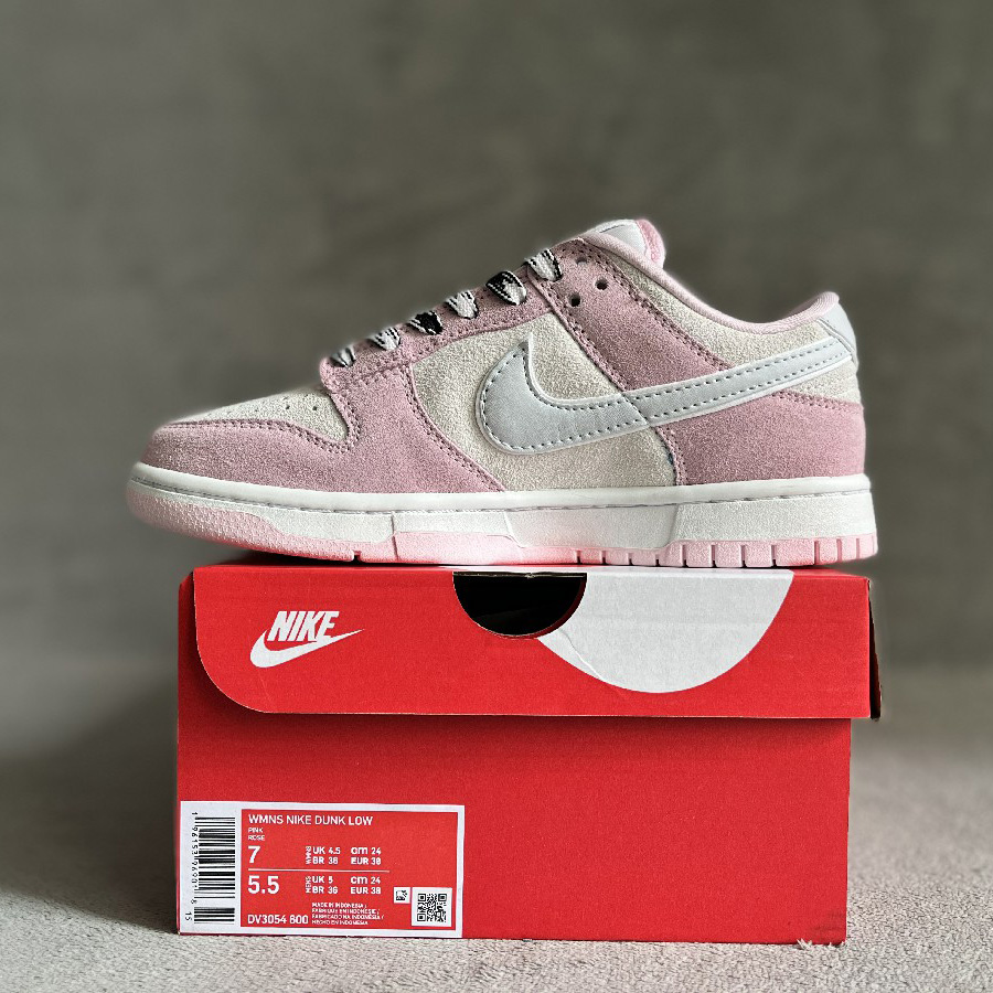 Nike Dunk Low "Pink Suede"  Sneaker       DV3054-600 - 