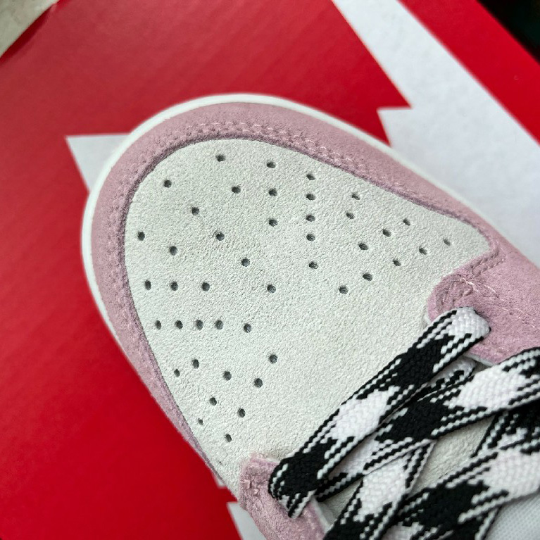 Nike Dunk Low "Pink Suede"  Sneaker       DV3054-600 - 