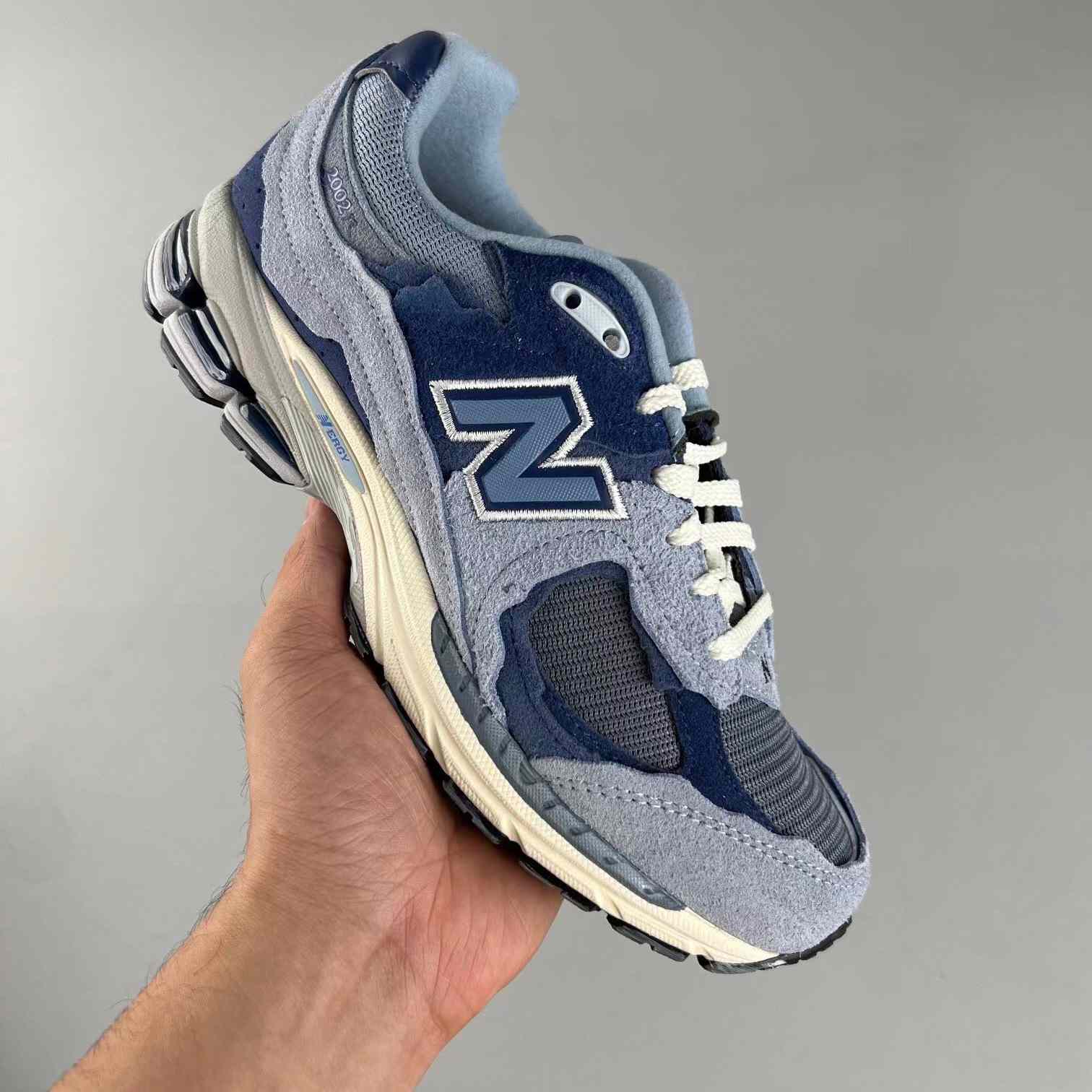 New Balance " Refined Future "  Sneakers         M2002RDI  - 