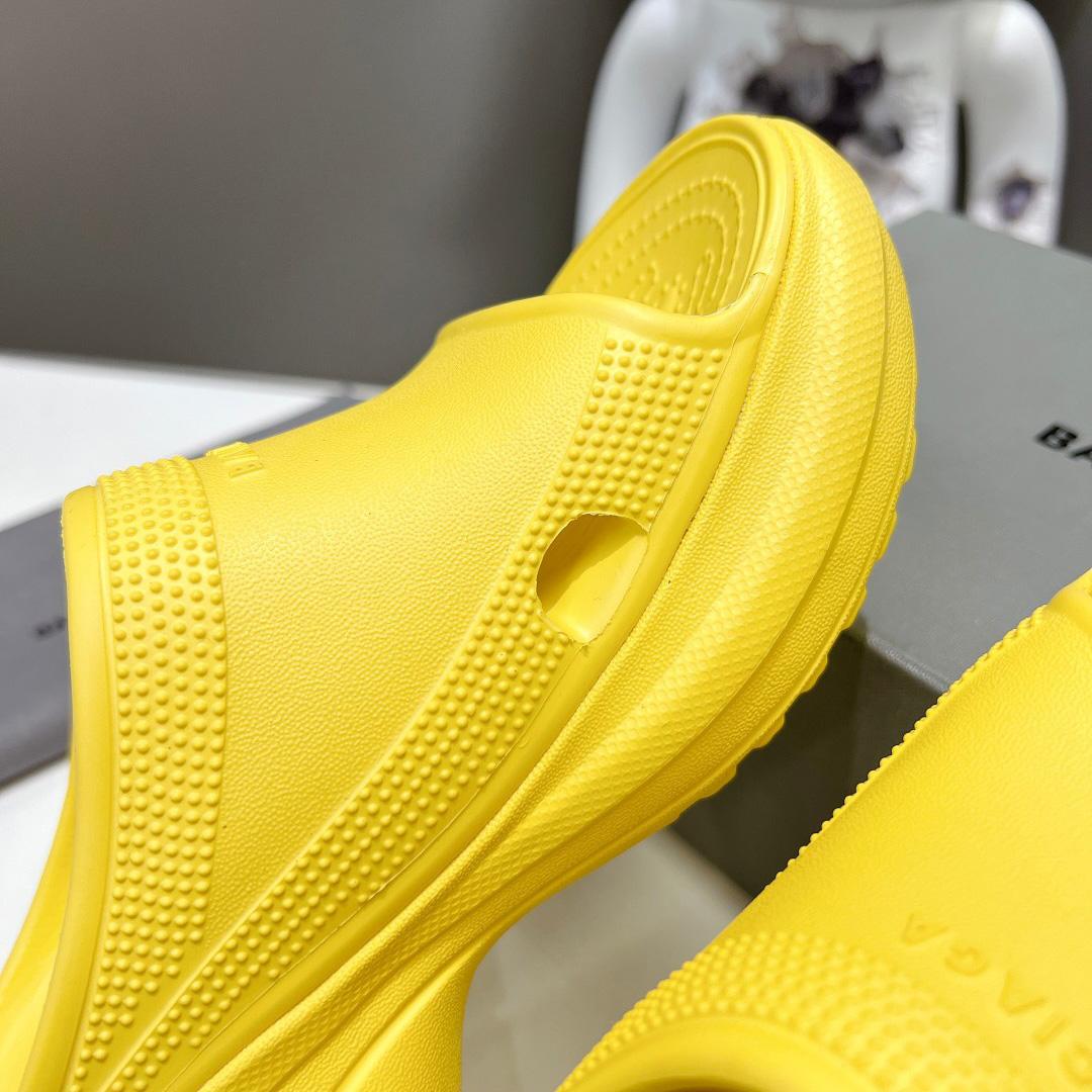 Balenciaga Women's Pool Crocs™ Slide Sandal In Yellow - DesignerGu