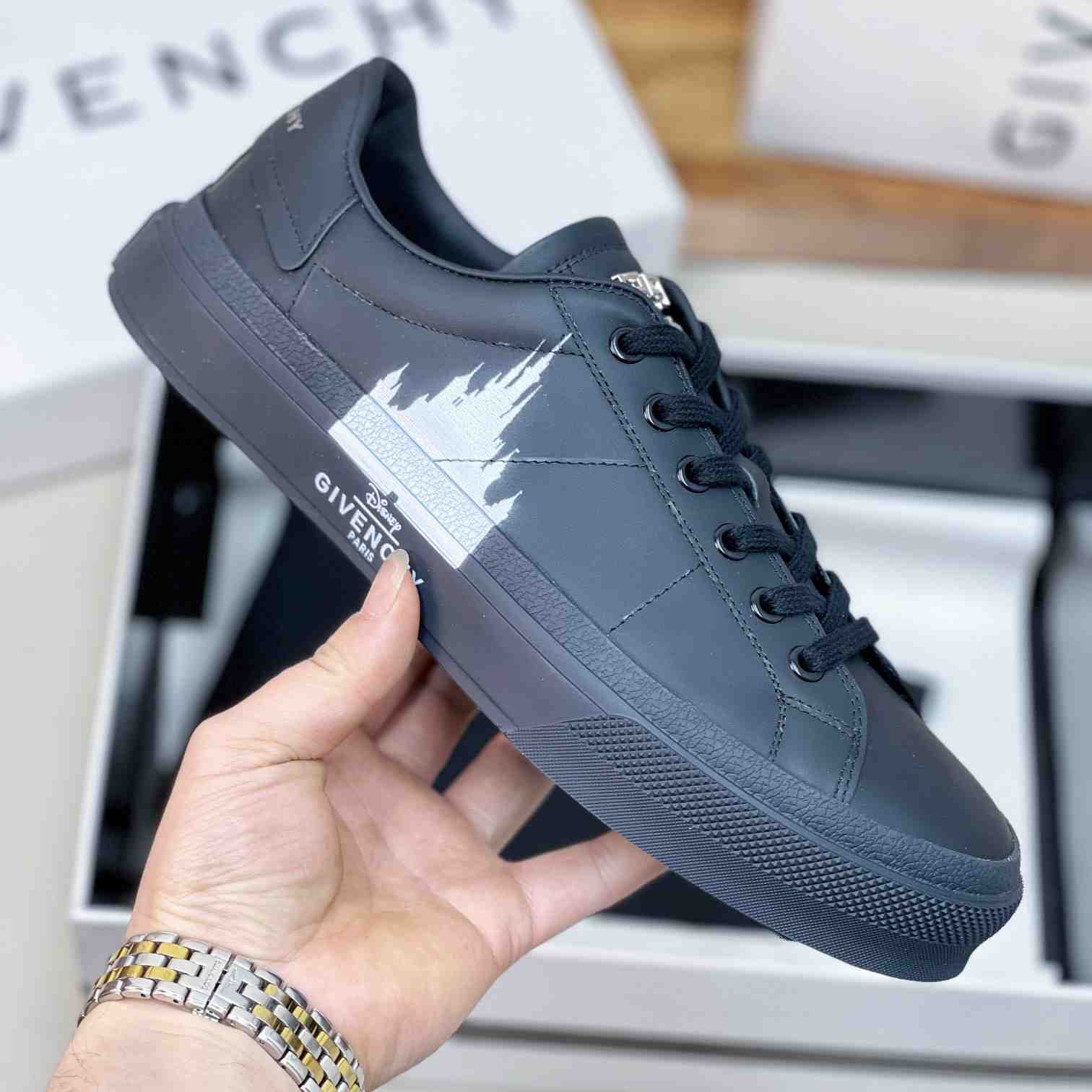 Givenchy City Sport Castle Sneakers In Leather - DesignerGu