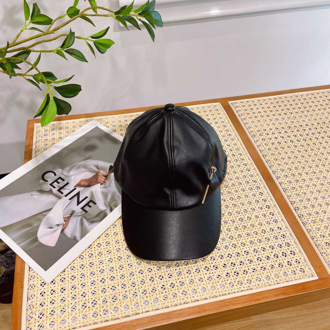 Louis Vuitton LV Pin Leather Cap    - 