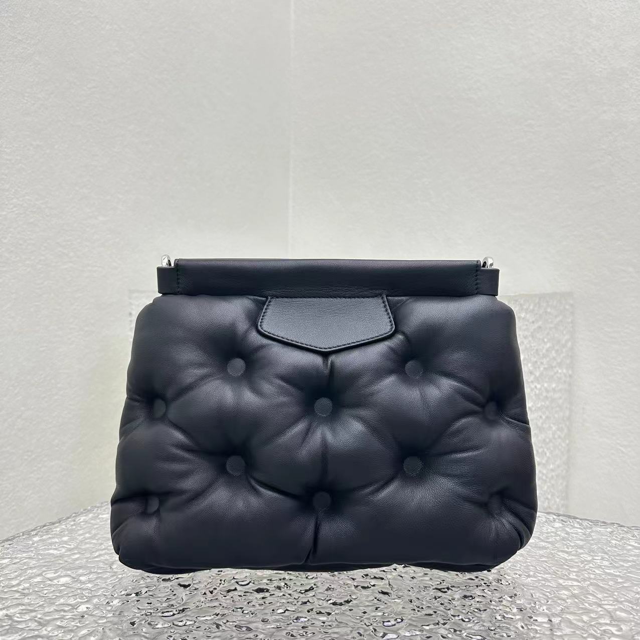 Maison Margiela Glam Slam Classique Medium Shoulder Bag(30-22-10cm) - 