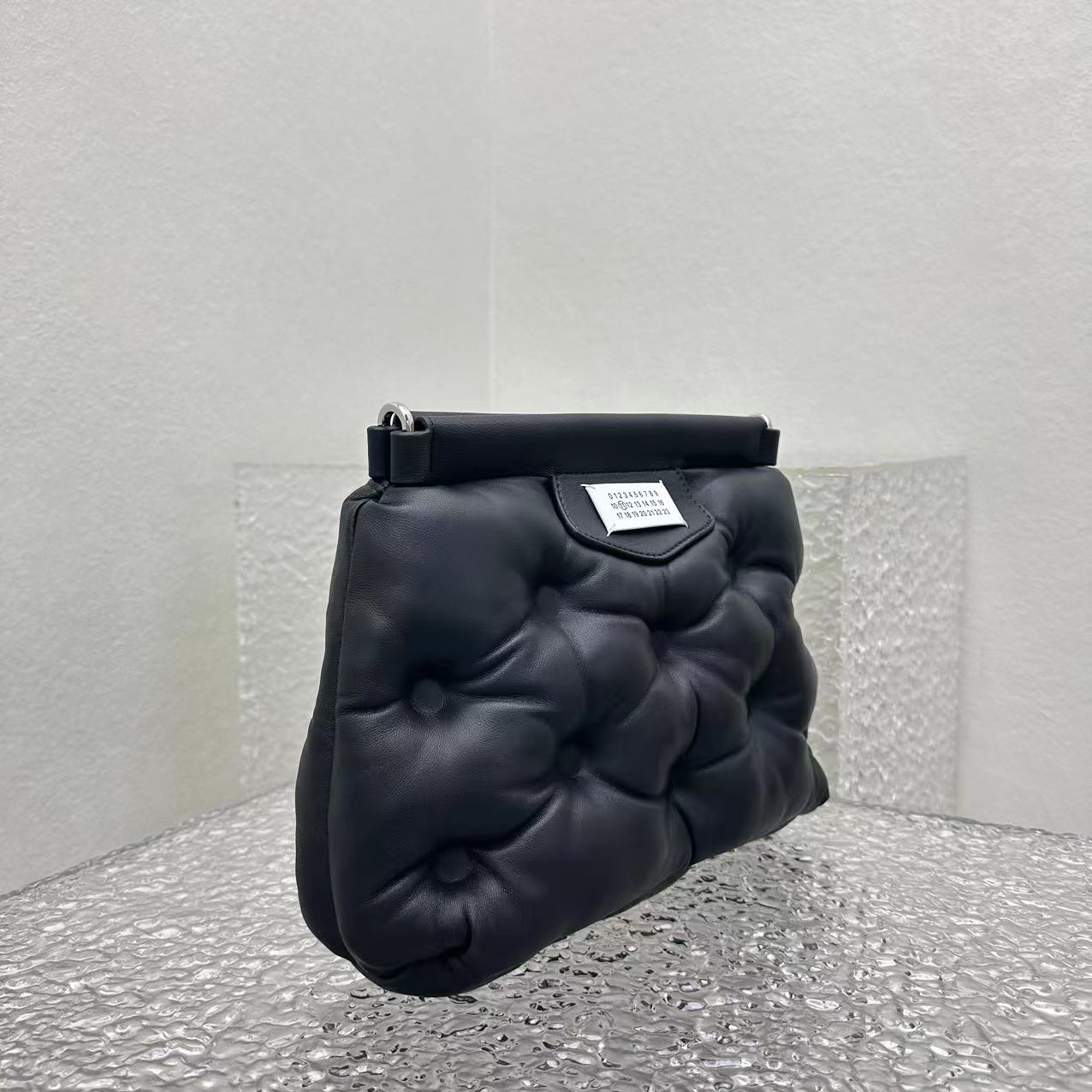 Maison Margiela Glam Slam Classique Medium Shoulder Bag(30-22-10cm) - 