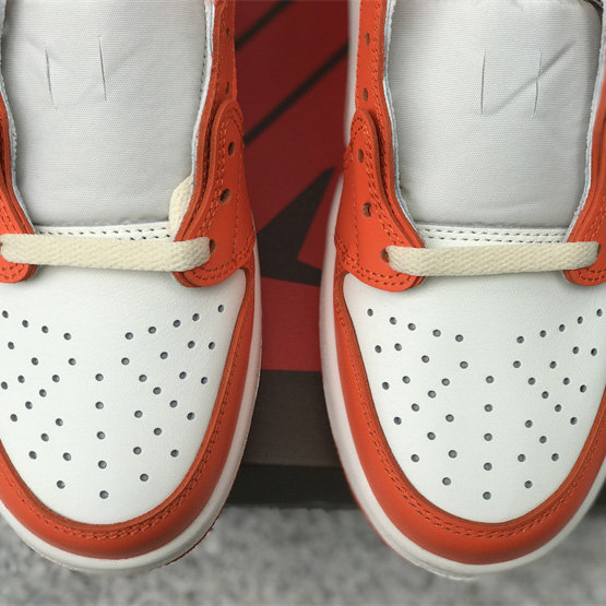 Off-white x Air Jordan 1 Low Sneaker      CZ0790-113 - 