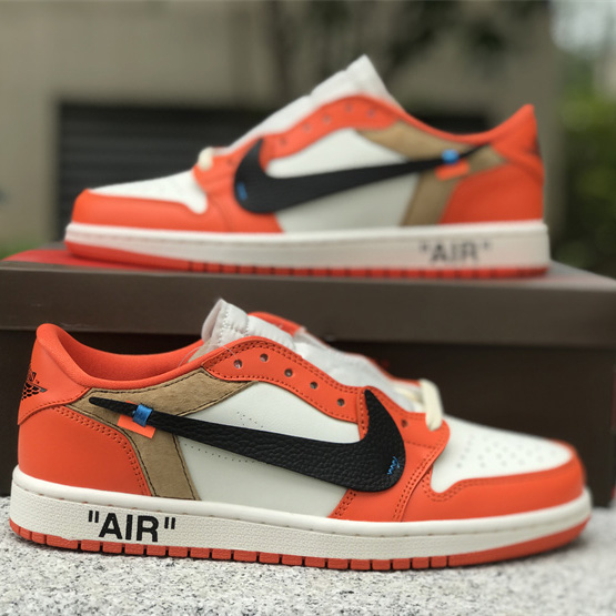 Off-white x Air Jordan 1 Low Sneaker      CZ0790-113 - 