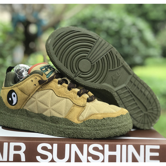 Cactus Plant Flea Market x Nike Dunk Low Sneaker      DM0430-700 - DesignerGu