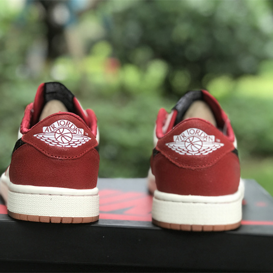 Air Jordan 1 Low Sneaker  CZ0790-147 - DesignerGu