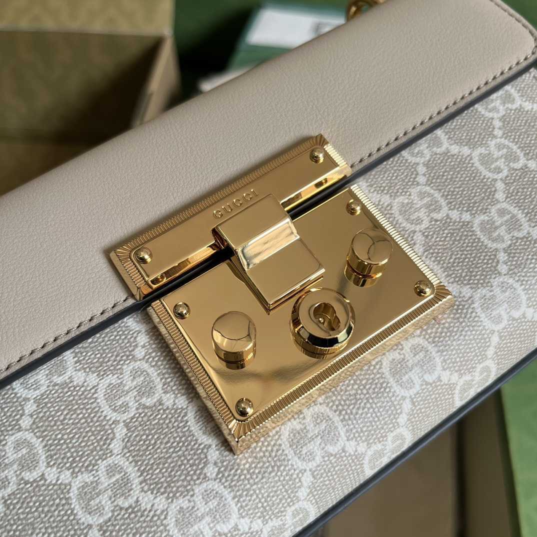 Gucci Padlock Mini Shoulder Bag(22x 11.5x 7.5cm) - 