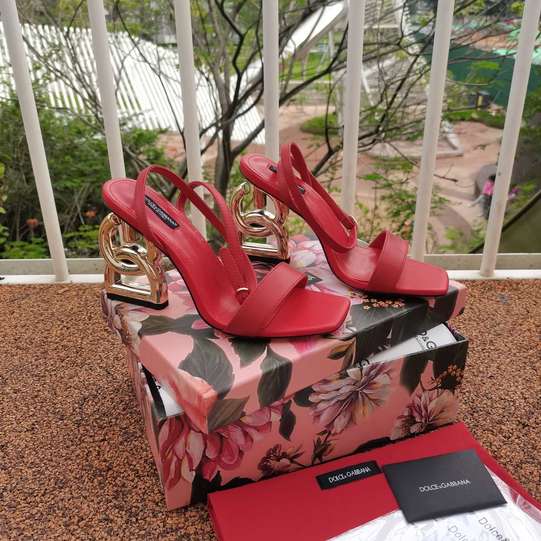 Dolce & Gabbana Keira DG Heel Sandals - DesignerGu