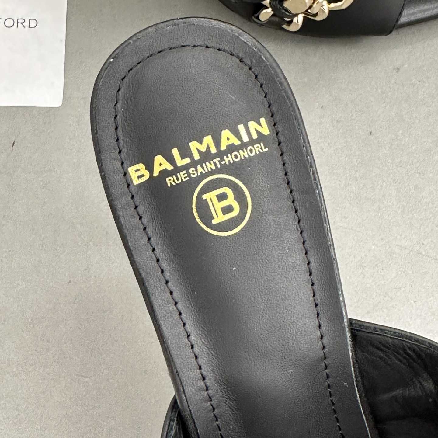 Balmain Chain-link Detail 110mm Pumps - 