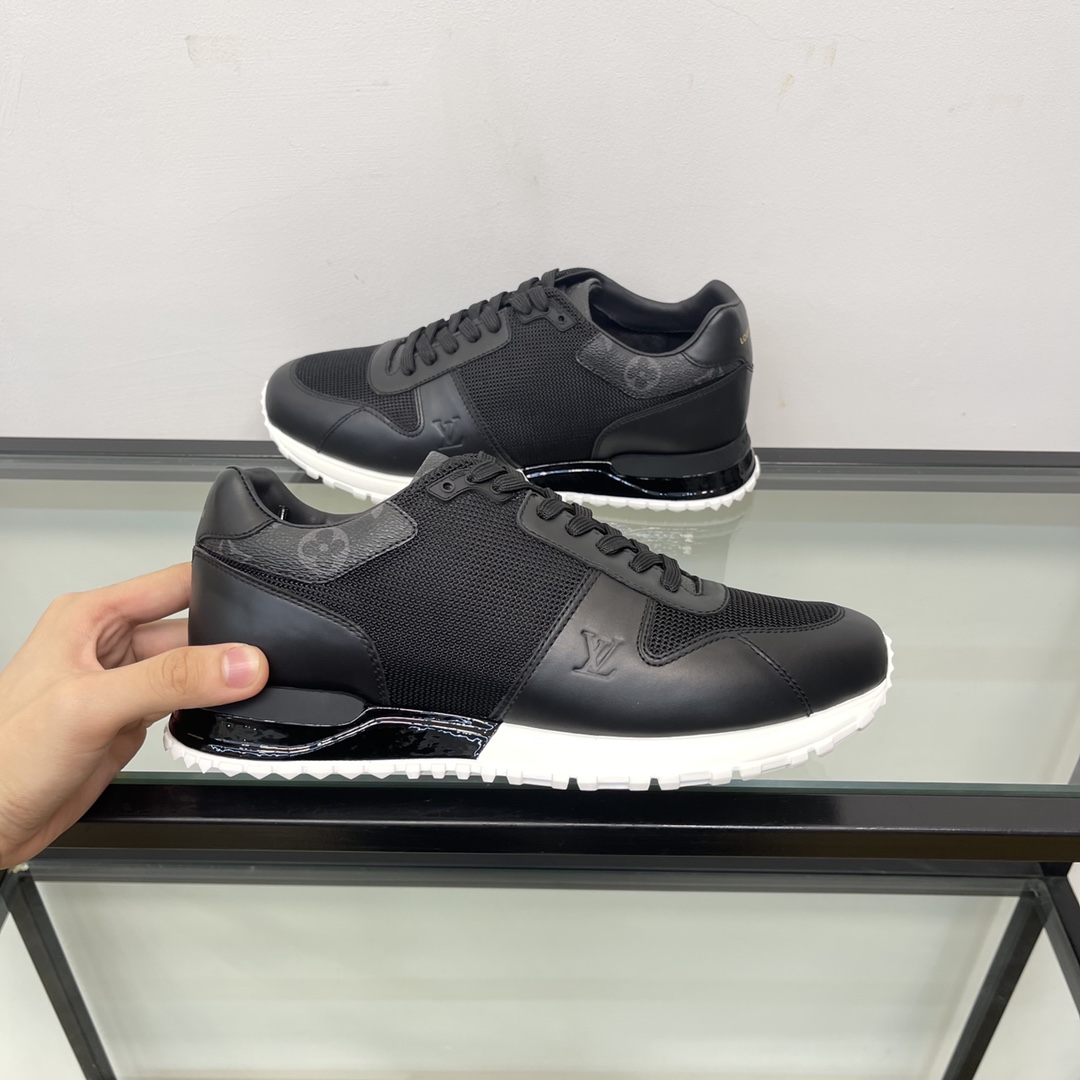 Louis Vuitton Run Away Sneaker        1AANN3 - DesignerGu