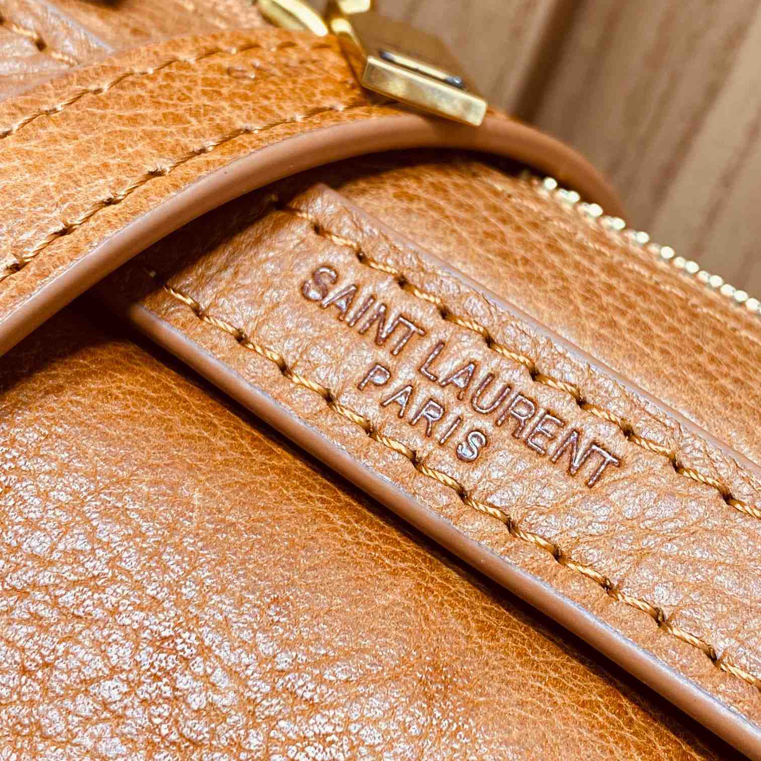 Saint Laurent Solferino Shoulder Bag (26x19x7.5cm) - 