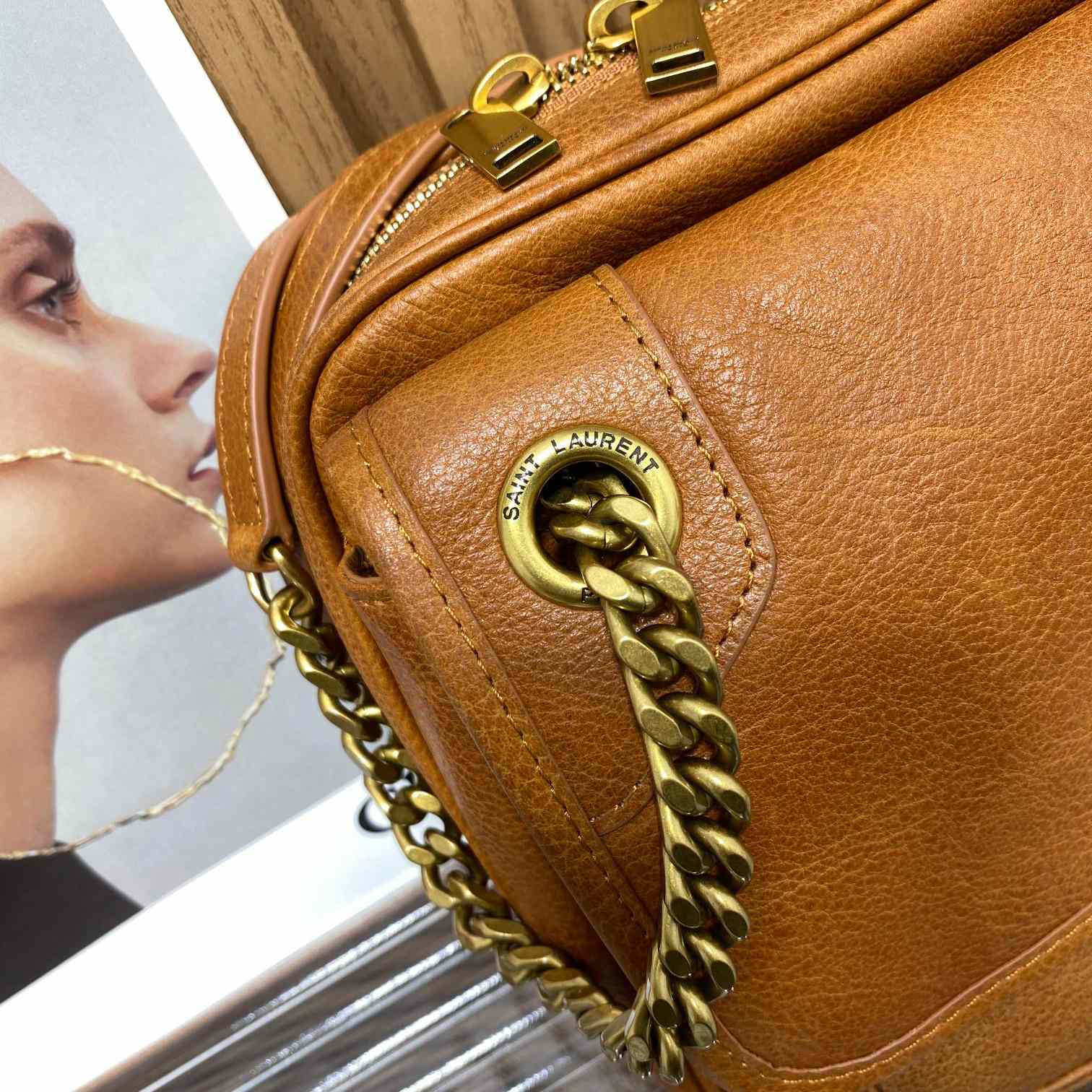 Saint Laurent Solferino Shoulder Bag (26x19x7.5cm) - 