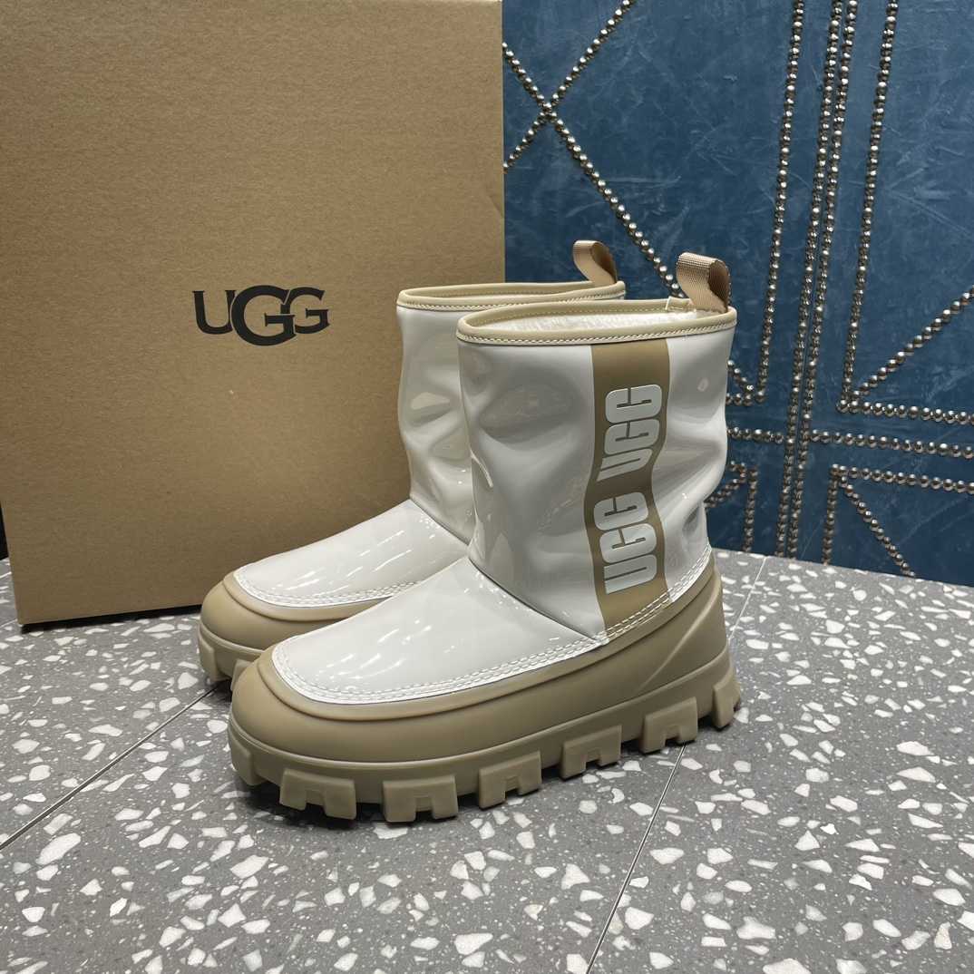 Ugg Classic Brellah Logo-print Boots - DesignerGu