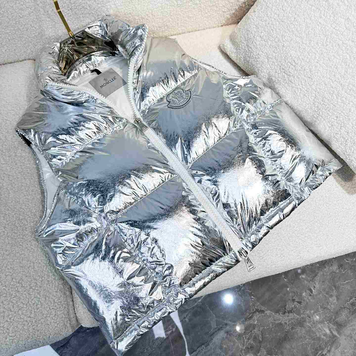 Moncler Blavet Down Gilet - 