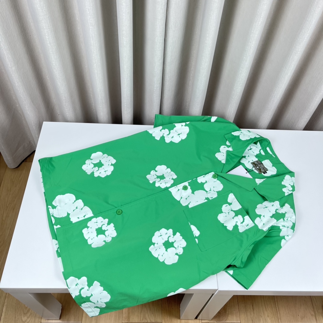 Denim Tears Wreath Short-Sleeved Shirt - DesignerGu