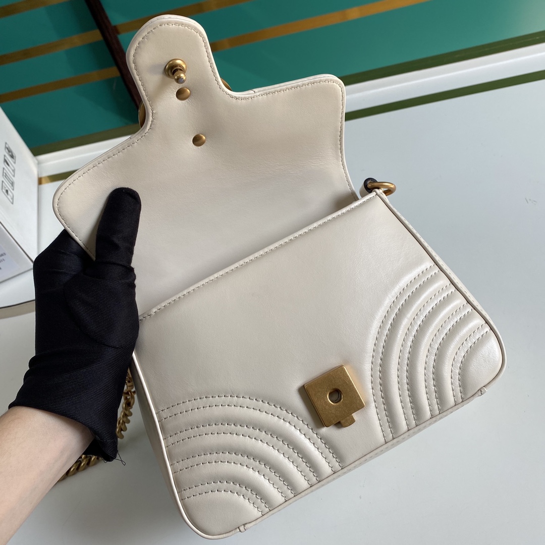 Gucci GG Marmont Mini Top Handle Bag - 