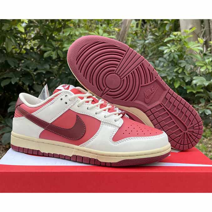 Nike Dunk Low Sneaker       HF0736-161 - DesignerGu