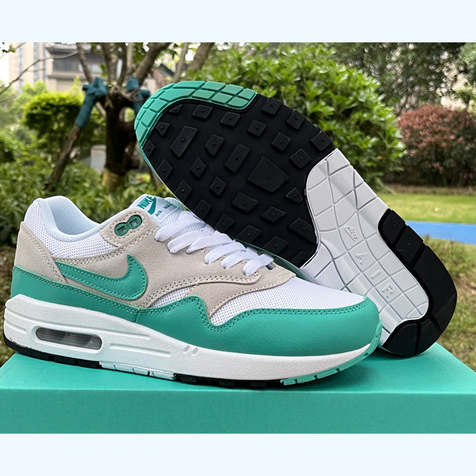 Nike Air Max 1 “Clear Jade” Sneaker    DZ4549-001 - DesignerGu