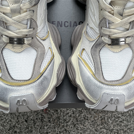 Balenciaga Cargo Sneaker  - 