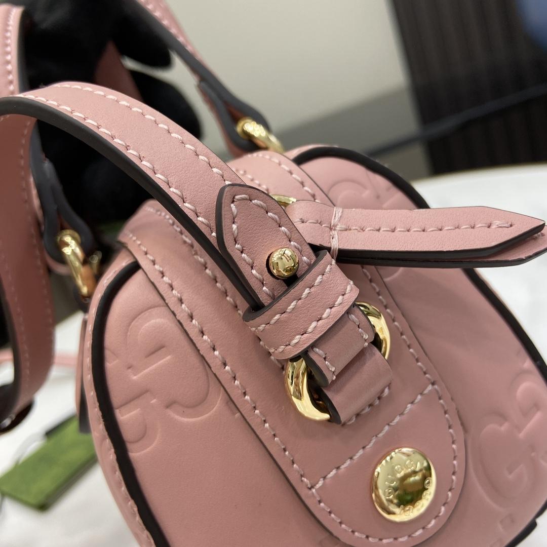 Gucci GG Super Mini Top Handle Bag - 
