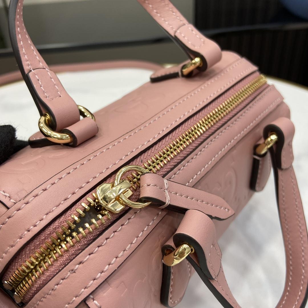 Gucci GG Super Mini Top Handle Bag - 