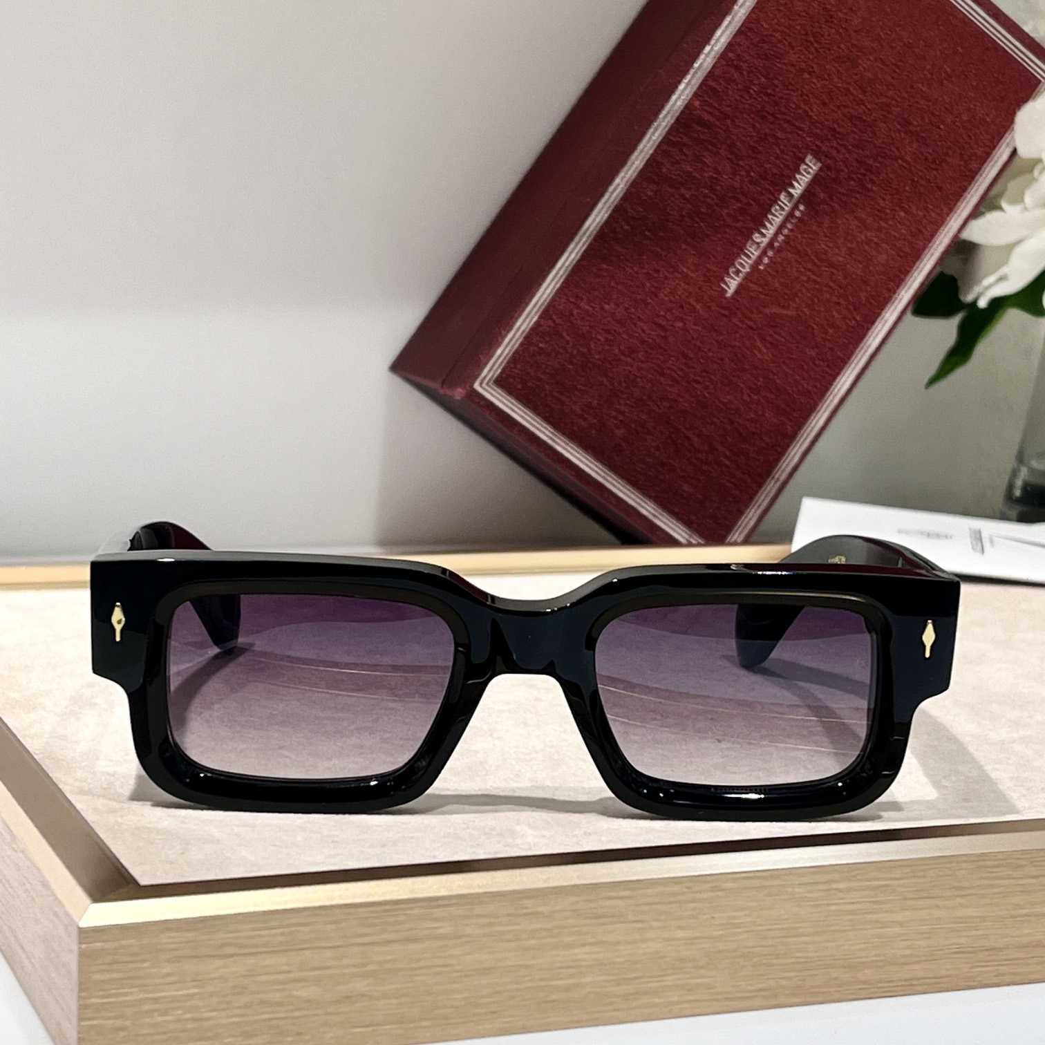 Jacquemus ASCARII Sunglasses - 