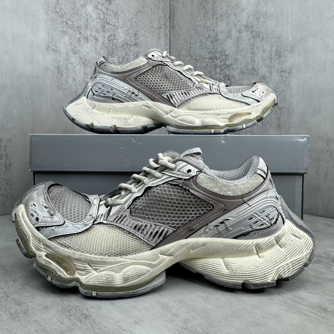 Balenciaga Stapler Sneaker In Beige/grey  - 