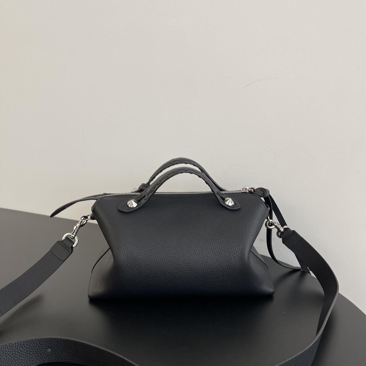 Fendi By The Way Selleria Medium Selleria Bag With 192 Hand-sewn Topstitches - 