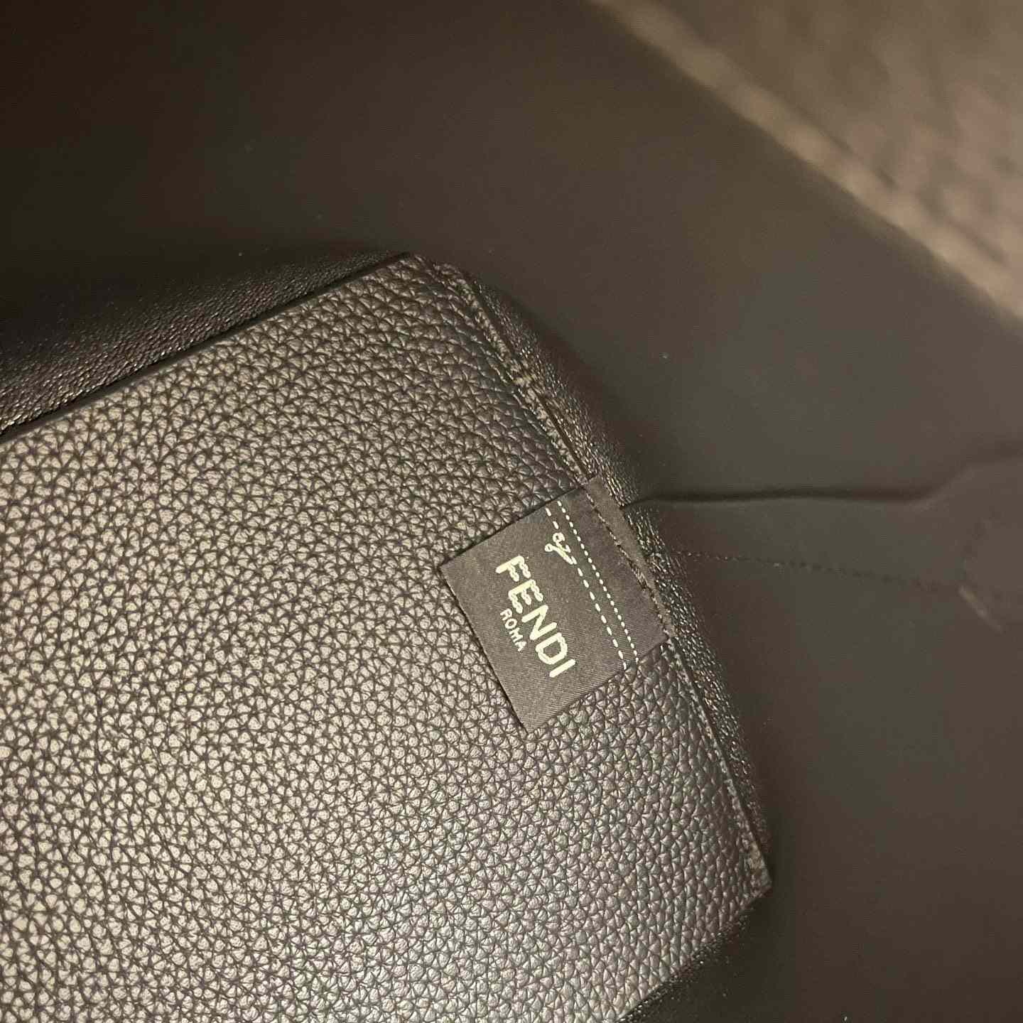 Fendi By The Way Selleria Medium Selleria Bag With 192 Hand-sewn Topstitches - 