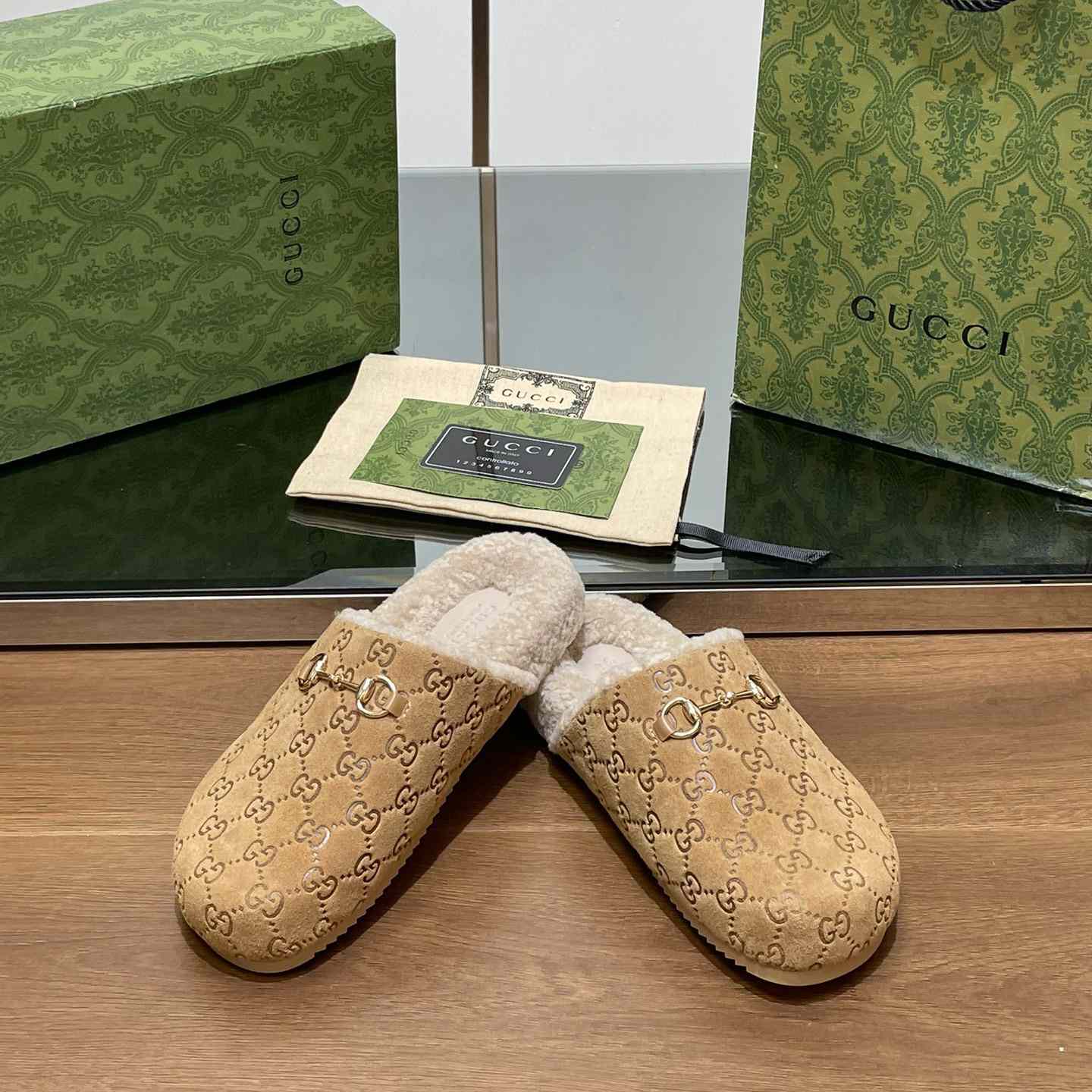 Gucci Women's Horsebit Mule - DesignerGu