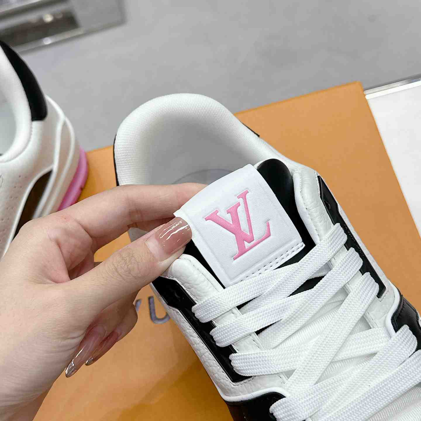 Louis Vuitton LV Trainer Sneaker  1ADDZF - 