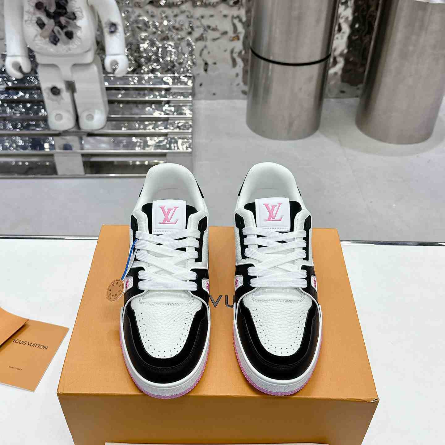 Louis Vuitton LV Trainer Sneaker  1ADDZF - 