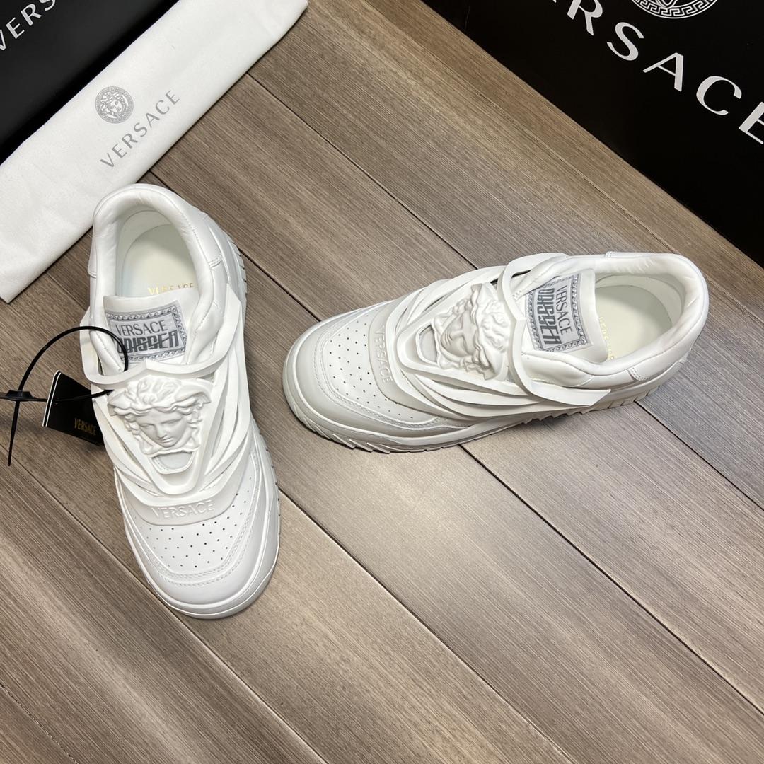 Versace Low-top Sneakers - 