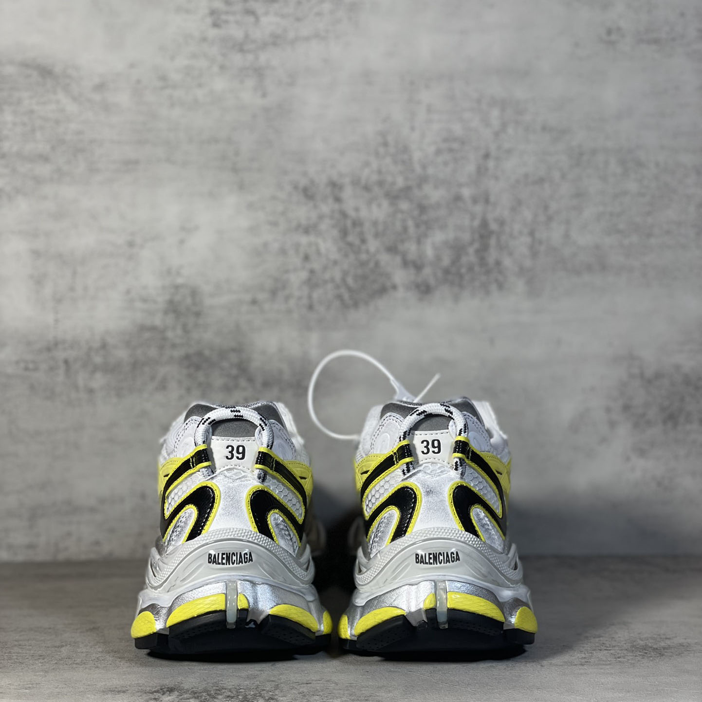 Balenciaga Runner 2.0 Sneaker In White, Yellow And Black Mesh And Polyurethane - 