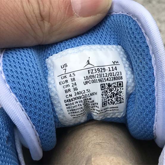 Jordan Air Jordan 1 LOW “Legend Blue” Sneaker    FZ3929-114  - 