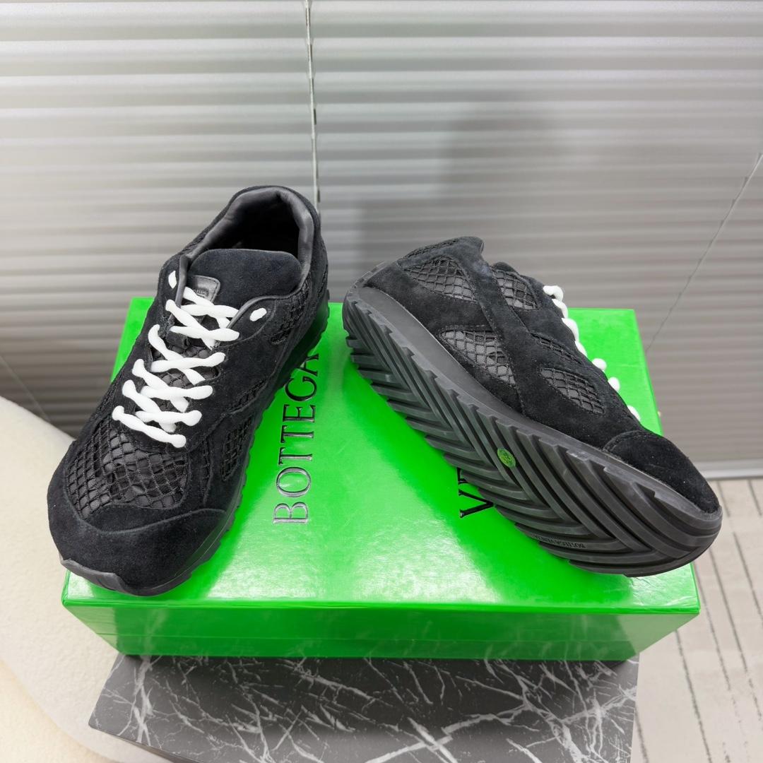 Bottega Veneta Orbit Sneaker  - DesignerGu